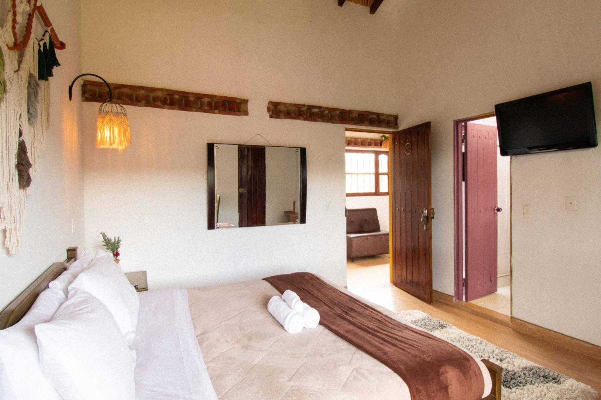 Santa Sofía Artemisa Hotel חדר תמונה
