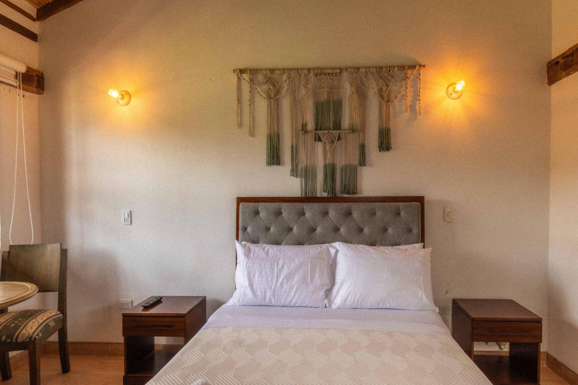 Santa Sofía Artemisa Hotel מראה חיצוני תמונה