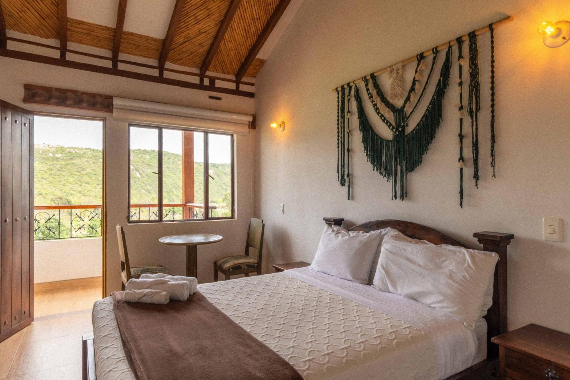 Santa Sofía Artemisa Hotel מראה חיצוני תמונה