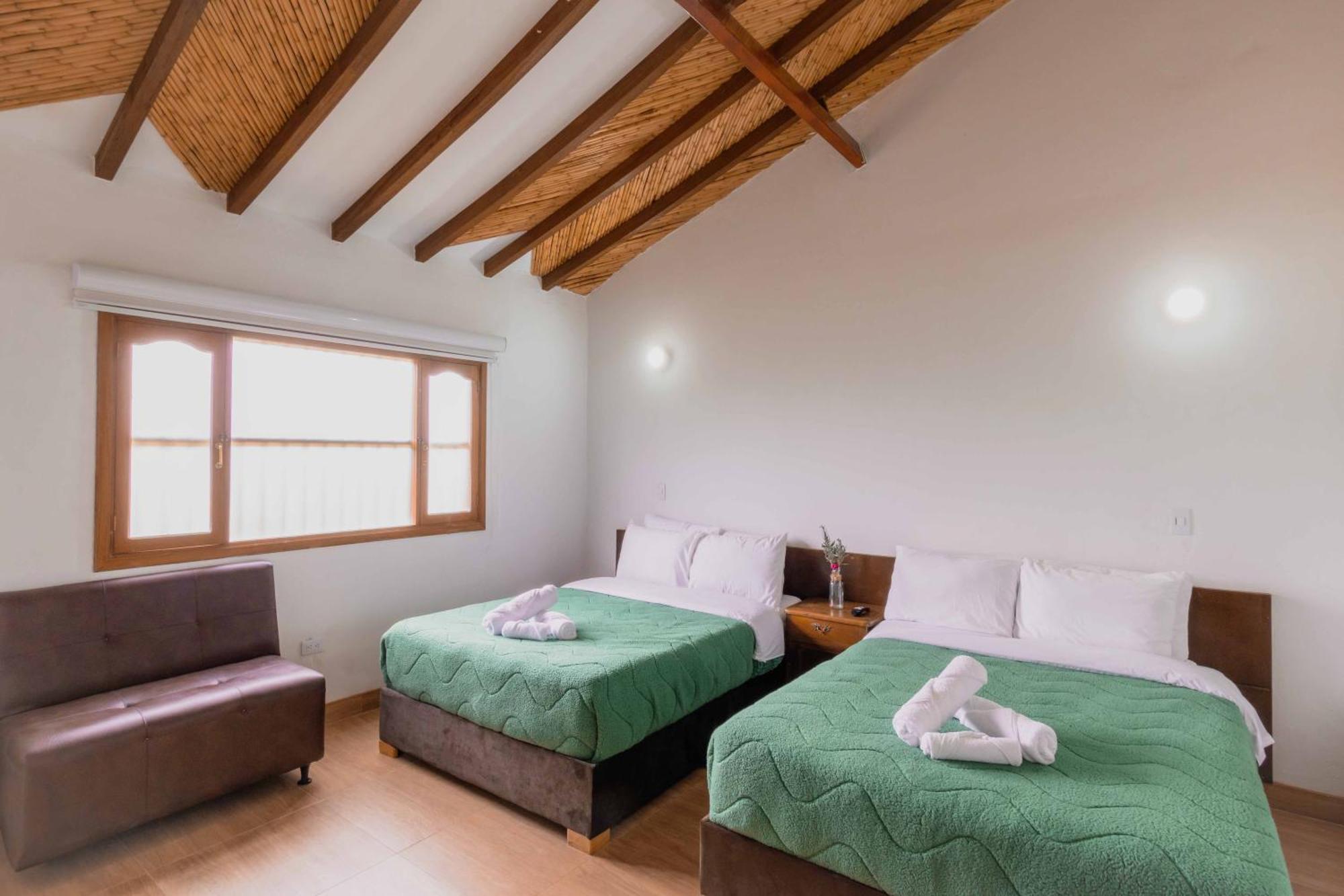Santa Sofía Artemisa Hotel חדר תמונה